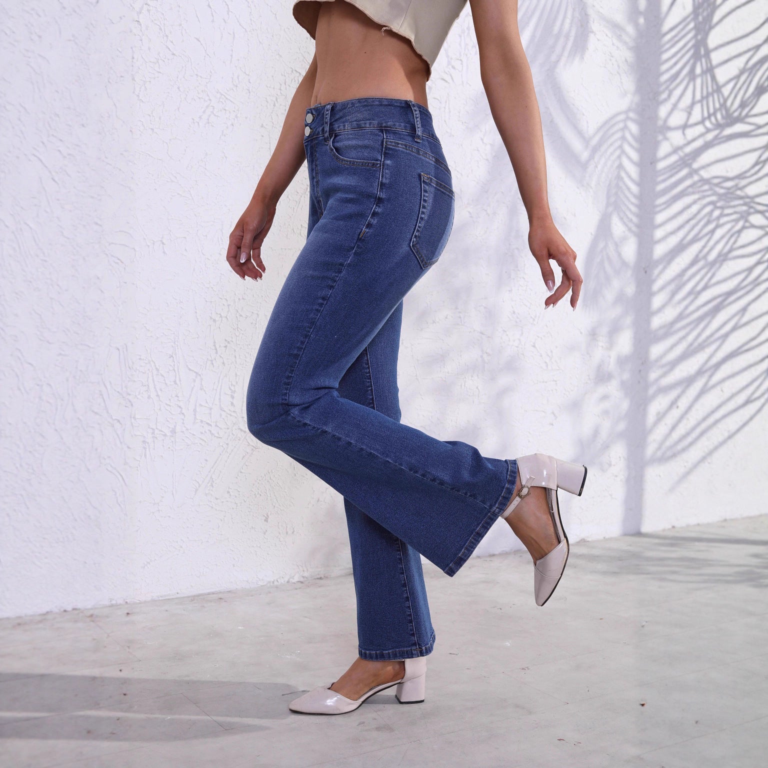 Slim-fit Flared Jeans With A Stylish Pocket Design For A Slimming